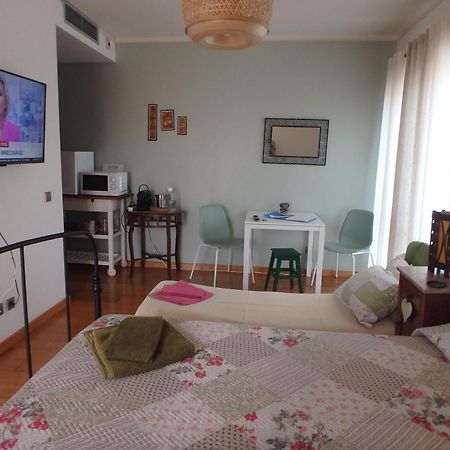 Suite Na Casa Da Andreia 상 마르티뇨 두 포르투 외부 사진
